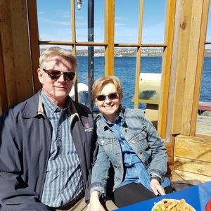 Meet your Poshers, Bill & Carrie